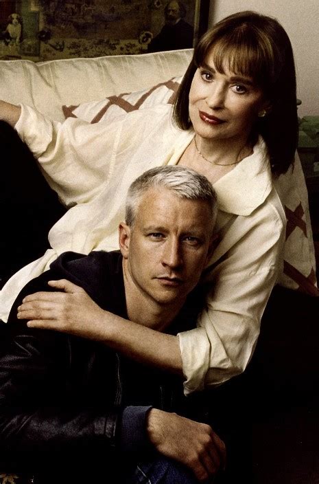 anderson cooper mom jeans